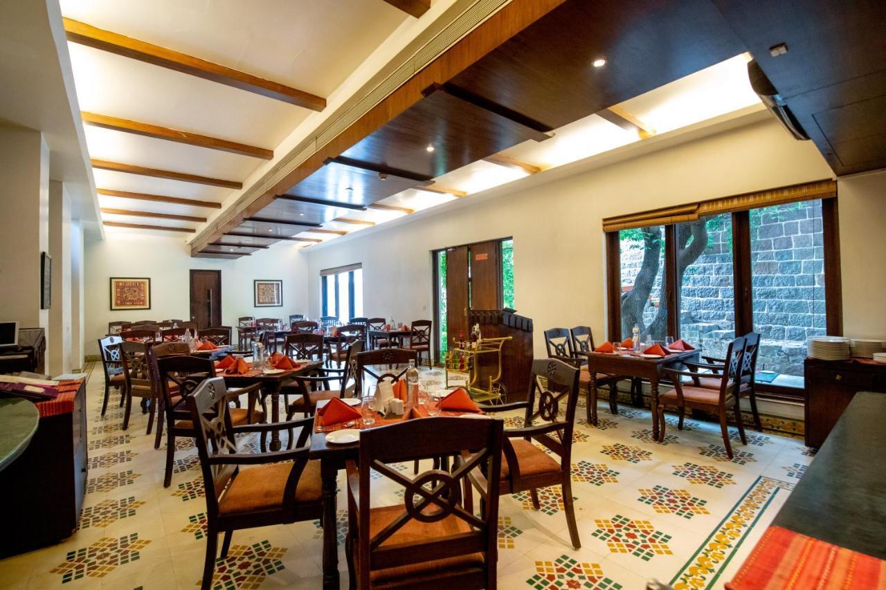 ฟอร์ต ชาฐัพคธ Hotel Sasvad ภายนอก รูปภาพ